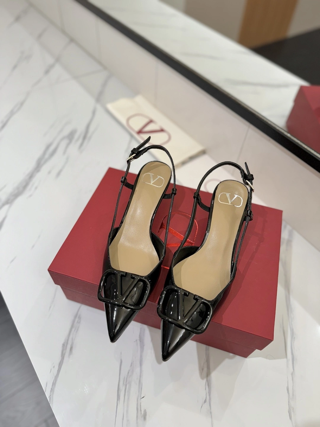 COCO-- V1859ti9o 3W2S0Q70TMK0NO Heel height：4.5CM goatskin item:E-X138C3020